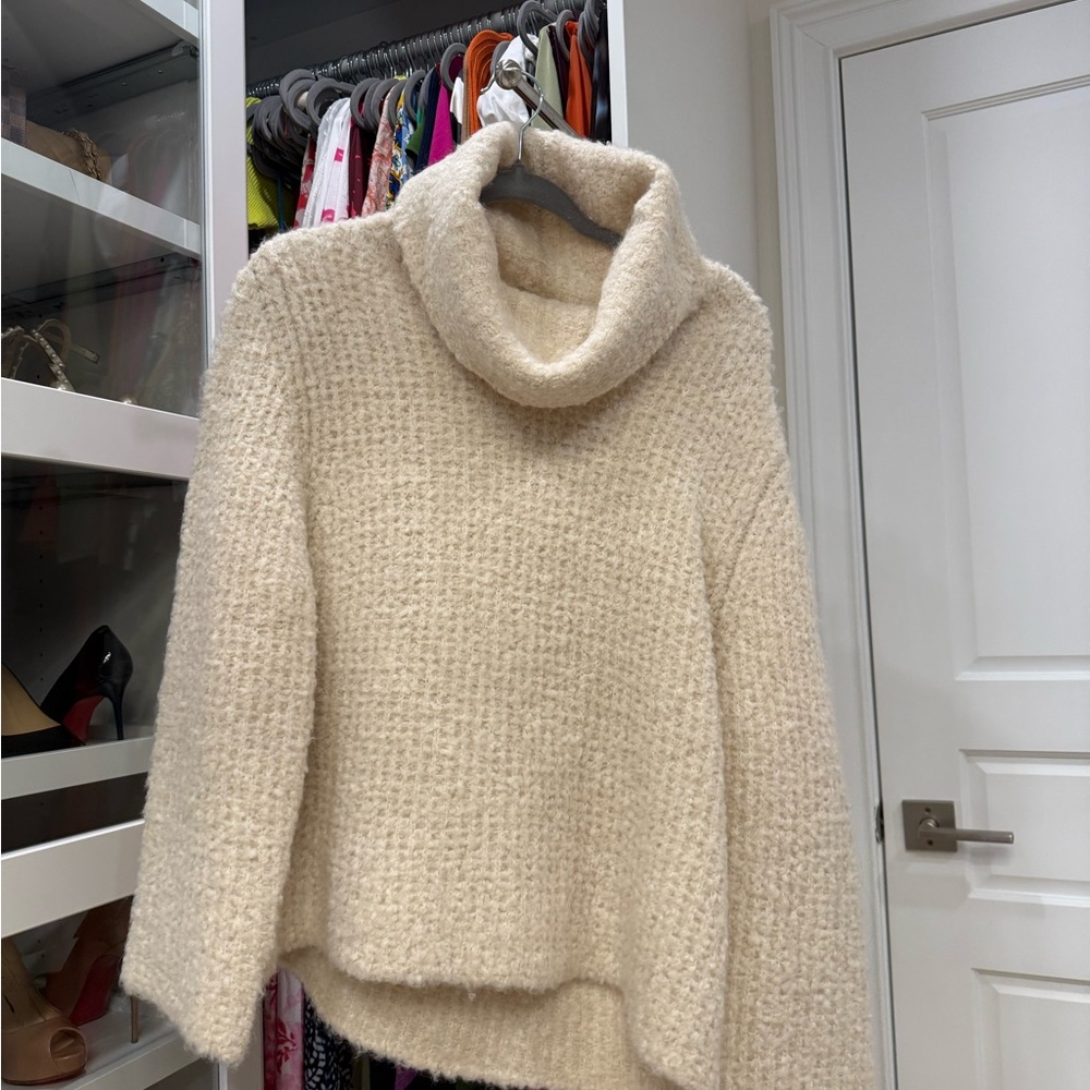 Theory Cream Cowl Neck Sweater with Chunky Knit